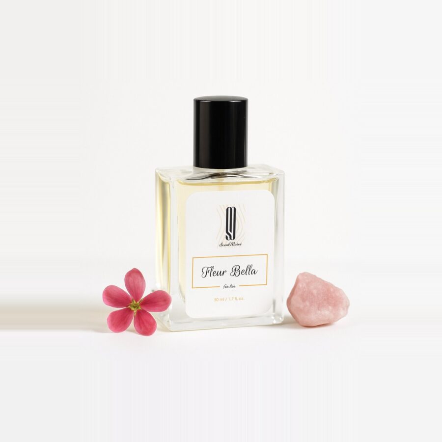 Fleur Bella perfume bottle by ScentMoire
